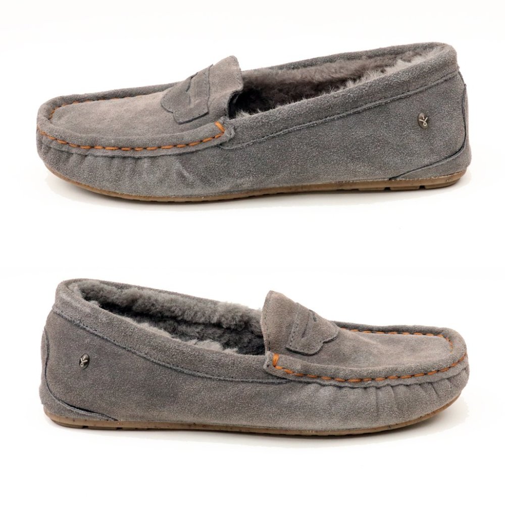 Emu Moccasins NWT